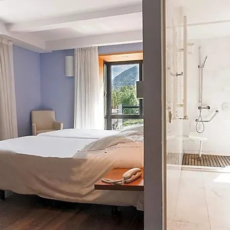 Hotel Cardos