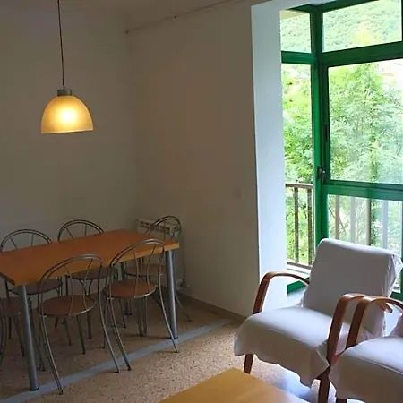 Cardos Hotel Escaló